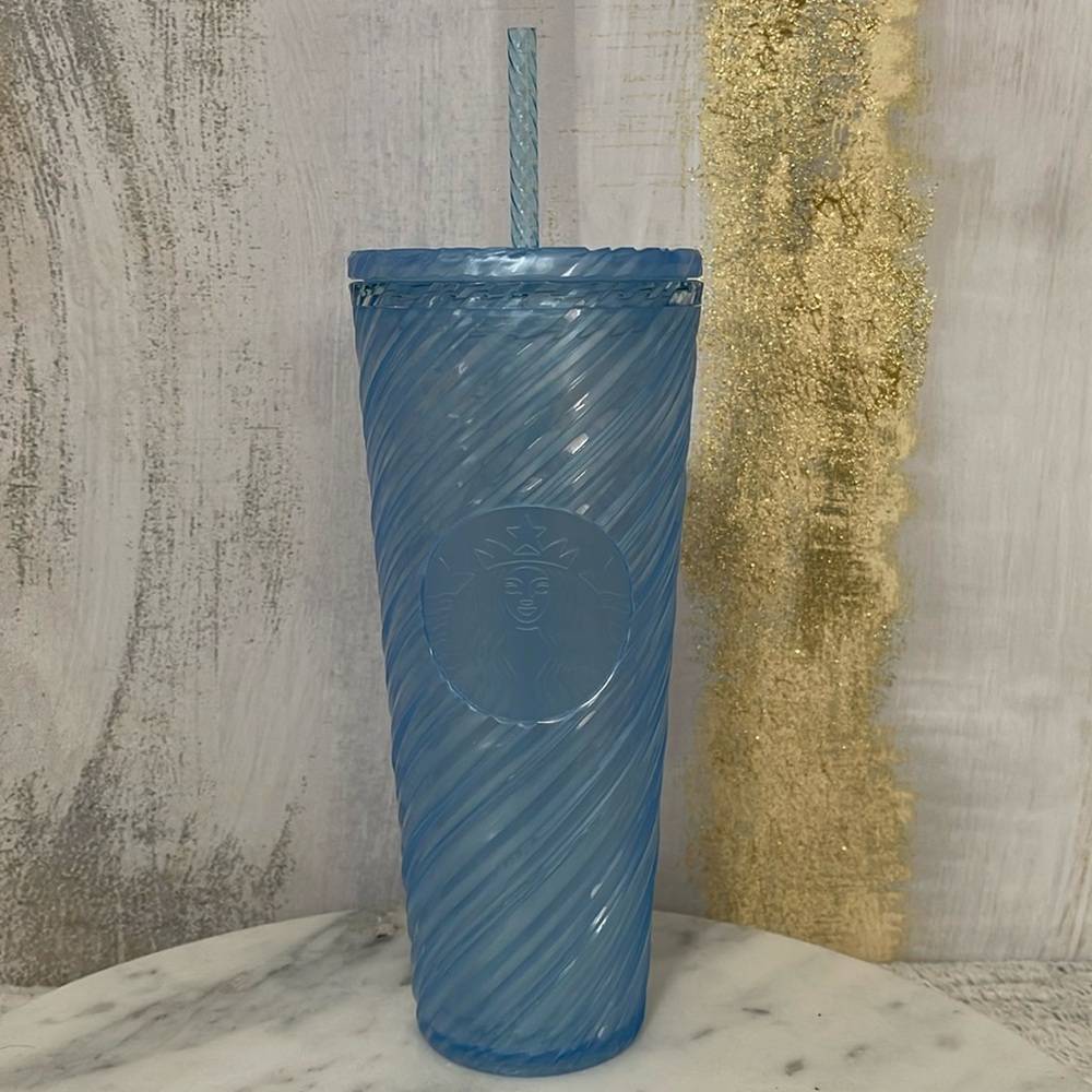 Starbucks baby blue Twist tumb  Clear ❄️🌪️☃️